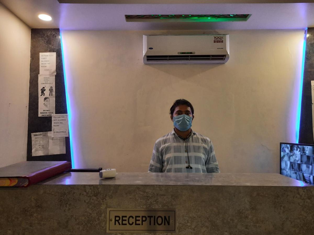 Airport Hotel Classic Park New Delhi Exterior photo