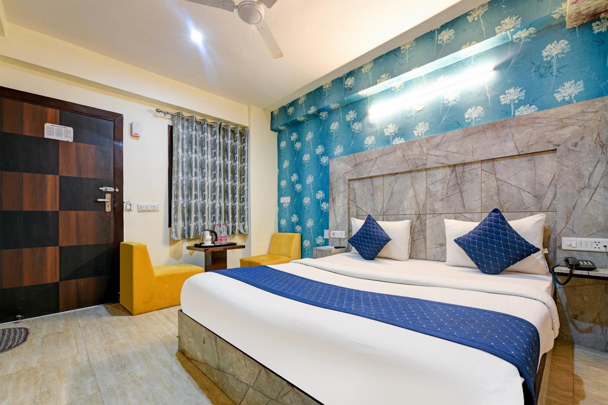 Airport Hotel Classic Park New Delhi Exterior photo